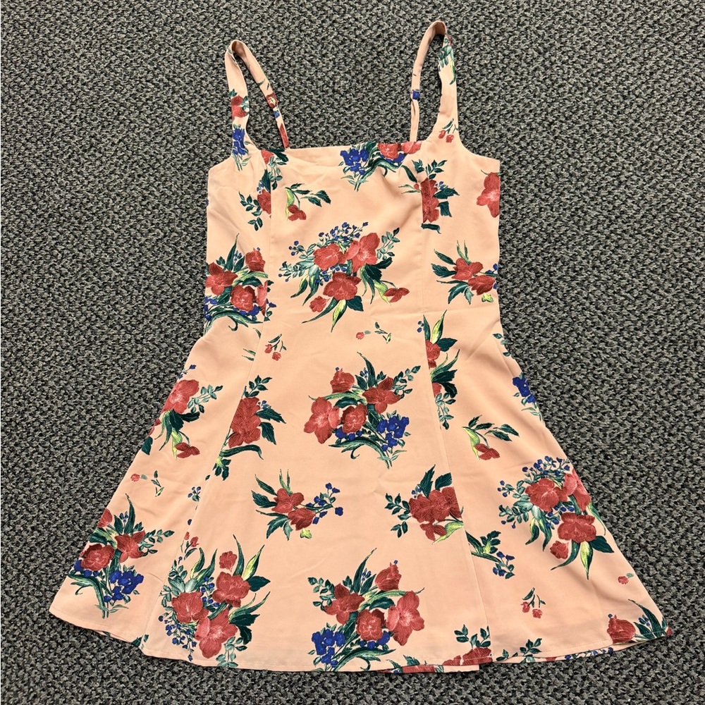 NWOT Abercrombie & Fitch Pink Floral Sleeveless Mini Dress M Medium Camisole